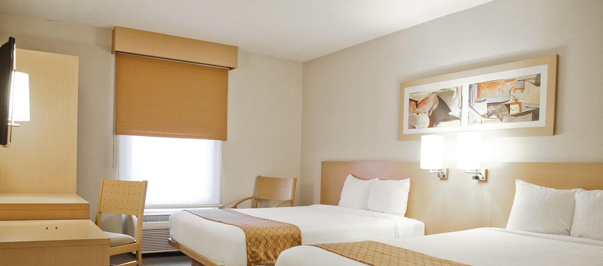 City Express By Marriott Celaya Parque Екстериор снимка
